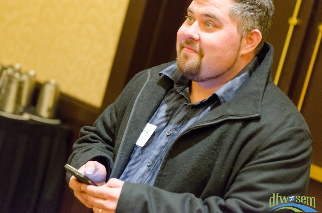 01.21.2015 - Mike Stewart phone in hand ready to tweet - DFWSEM